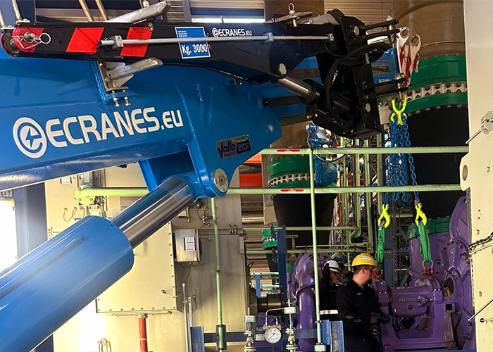 Valla V210R 21 ton PIck & Carry kraan huren Ecranes