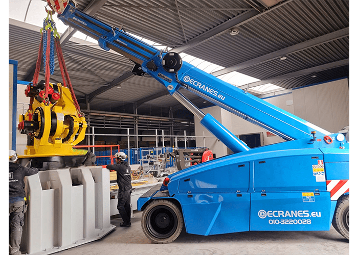 Valla V210R 21 tons Pick & Carry kraan 100% elektrisch huren Ecranes