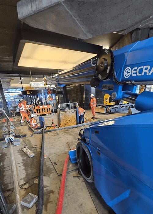Tadano Valla V210R 21 tons Pick&Carry kraan huren bij Ecranes