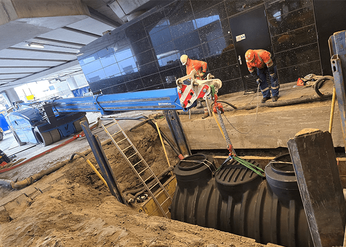 Tadano Valla V210R 21 tons Pick&Carry kraan huren bij Ecranes